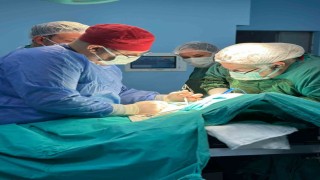 Derecik Devlet Hastanesinde ilk guatr ameliyatı başarıyla gerçekleştirildi