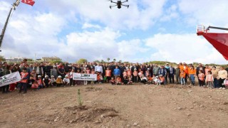 Didimde fidanlar toprakla buluşturuldu