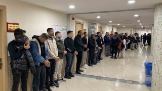 Dini duyguları istismar ederek dolandırıcılık yapan 55 şüpheli tutuklama talebiyle sevk edildi