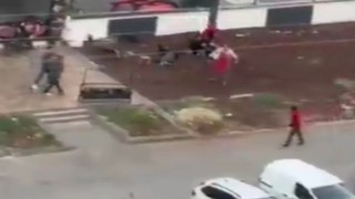 Diyarbakırda 2 kişinin öldüğü silahlı kavga cep telefonu kamerasına yansıdı