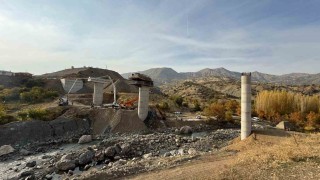 Diyarbakırda 4 kişinin öldüğü viyadük inşaatı olayına ilişkin gözaltı sayısı 4e yükseldi