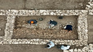 Diyarbakırda 5 bin yıl önce depremin yıktığı yapının enkazı ortaya çıkartıldı