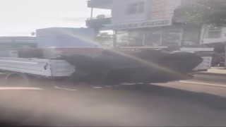 Diyarbakırda çocukların tehlikeli yolculuğu kameraya yansıdı