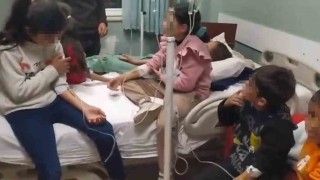 Diyarbakırda okulda yedikleri yemek sonrası rahatsızlanan öğrenciler hastanelik oldu
