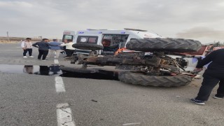 Diyarbakırda otomobil ile traktör çarpıştı: 1 yaralı