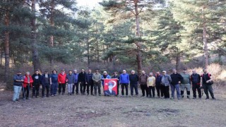 Doğal güzelliklerin içinde 16 km yürüdüler