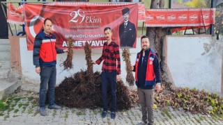 Domaniçte çiftçilere yüzde 75 hibeli 3 bin adet ahududu fidanı dağıtıldı