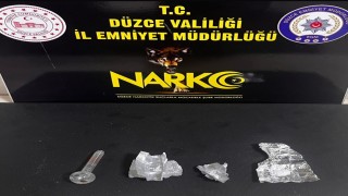 Düzcede 2 uyuşturucu taciri tutuklandı