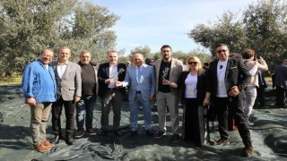 Edremit Ticaret Odası Başkanı Ahmet Çetin Binlerce yıldır kökleriyle bu toprakları kucaklayan ölmez ağaç zeytin, en köklü miraslarımızdandır.