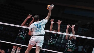 Efeler Ligi: Halkbank: 3 - Bursa B.B. Spor: 0