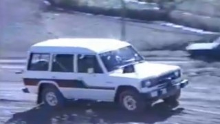 Efsane valinin oğlu 45 yıl sonra babasının makam aracını bulup satın aldı