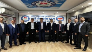 Eğitim-Bir-Sen Yunusemrede bayrak değişimi