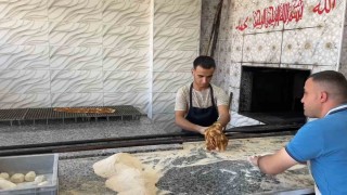 Ehliyet başvurusu yaptığında yatalak hasta olduğunu öğrendi