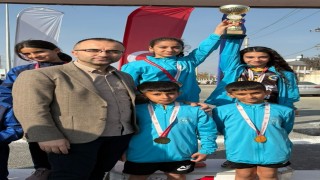 Elazığ 1. etap kros yarışmasında bölge birincisi