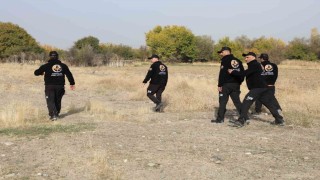 Elazığda kayıp çocuğu 250 kişilik ekip arıyor