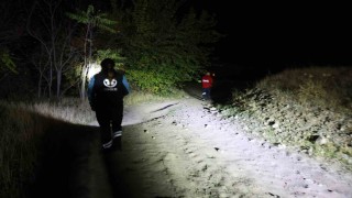 Elazığda kayıp otizmli çocuğu arama çalışmaları 72. saatte de gece boyunca sürüyor