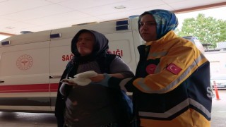 Elleri merdaneli ütüye sıkışan kadın yaralandı