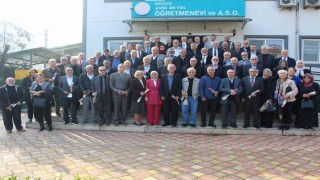 Emektar öğretmenlere vefa