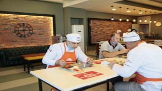 Endüstriyel yemekte ucuzluk yarışı, toplum sağlığını tehdit ediyor