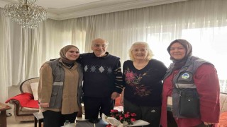 Engelleri sevgiyle aştılar: 65 yıllık evlilik Sakarya Büyükşehirle kutlandı