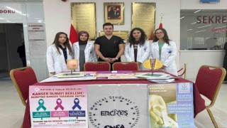 ERÜ Hastanelerinde meme kanserinde erken teşhisin önemi anlatıldı