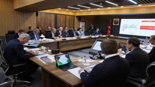 Erzincanda sağlık yöneticileri toplantısı: Sağlıklı Türkiye Yüzyılı Vizyonu masaya yatırıldı