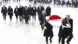 Erzurum Barosundan Anıtkabire anlamlı ziyaret