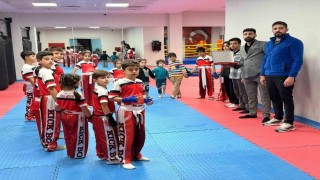 Erzurum GSİM spor salonlarında tatlı antrenman