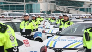 Erzurumda polis ve jandarmaya 74 araç takviyesi