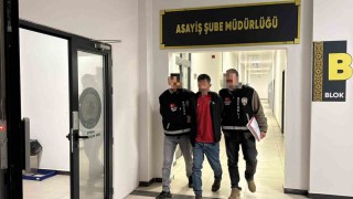 Eşini bıçaklayarak öldüren şahıs tutuklandı