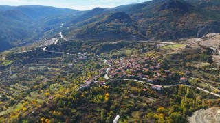 Eskişehirin Akdenizi Sarıcakayada sonbahar şöleni
