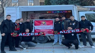 Eskişehirspor taraftarı, şehitler için lokma hayrı düzenledi