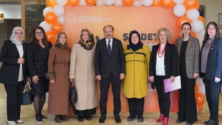 ETÜ paydaşlığında ‘Kadına yönelik şiddetin izleri paneli düzenlendi