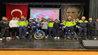 Ezinede motosiklet sürücülerine yönelik eğitim