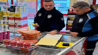 Ezinede tarihi geçmiş ve etiketsiz ürün satan 2 markete 596 milyon TL ceza