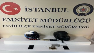 Fatihte motosikletli şüpheliler haraç istedikleri mekanı kurşunladı