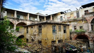 Fatihte Tarih yeniden hayat Buluyor: Şekerci Han restorasyona alınıyor