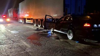 Bursa’da tıra çarpan sürücü hayatını kaybetti