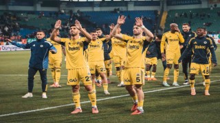 Fenerbahçe son 2 deplasmanda 2-0 geriden gelerek kazandı