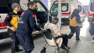 Fenerbahçeli çocuk taşlandı: 1 yaralı