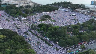 Filipinlerde 650 binden fazla kişi, yolsuzluk iddialarının ardından sokaklara döküldü