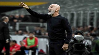 Fiorentina, Stefano Pioli ile yollarını ayırdı