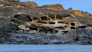 Gabar Dağındaki saklı cennet: 7 katlı apartman mağarası