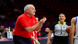 Galatasaray, Ekrem Memnun ile yollarını ayırdı