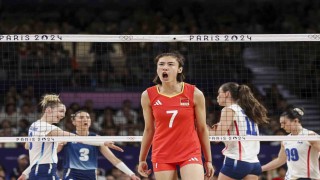 Galatasaray, Wang Yuanyuanı transfer etti