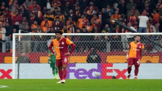 Galatasarayın evindeki 33 maçlık yenilmezlik serisi sona erdi