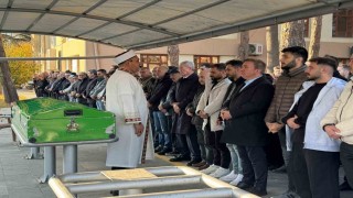 Gazeteci Çetinkayanın eşi Esra Çetinkaya son yolculuğuna uğurlandı