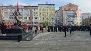 Gazi Mustafa Kemal Atatürk, vefatının 87. yıl dönümünde Kütahyada düzenlenen törenle anıldı