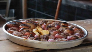 Gazianteplilerin doğal antibiyotiği soğan kebabı