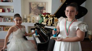 Gaziantepte minik piyanistler dünya şampiyonu oldu